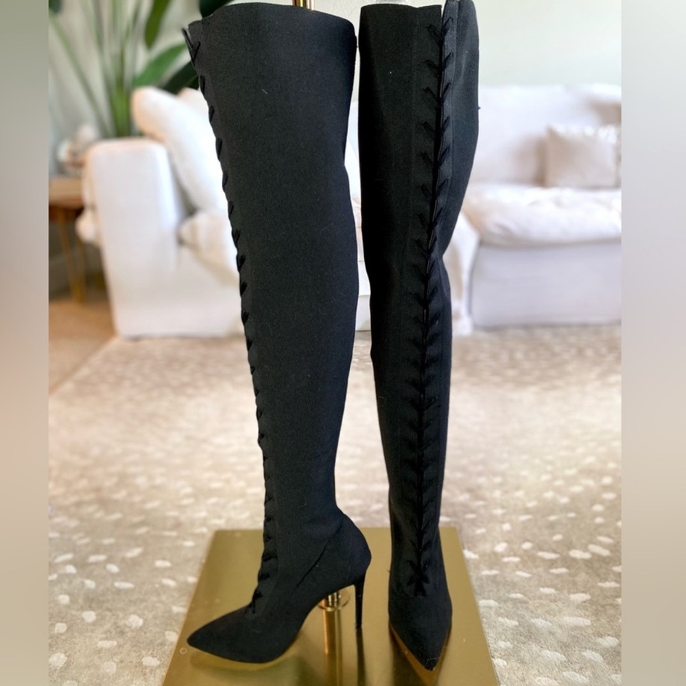NWT Aldo Thigh-High, Front Lace-up Black Stiletto Heeled Boots in US 8, no slip